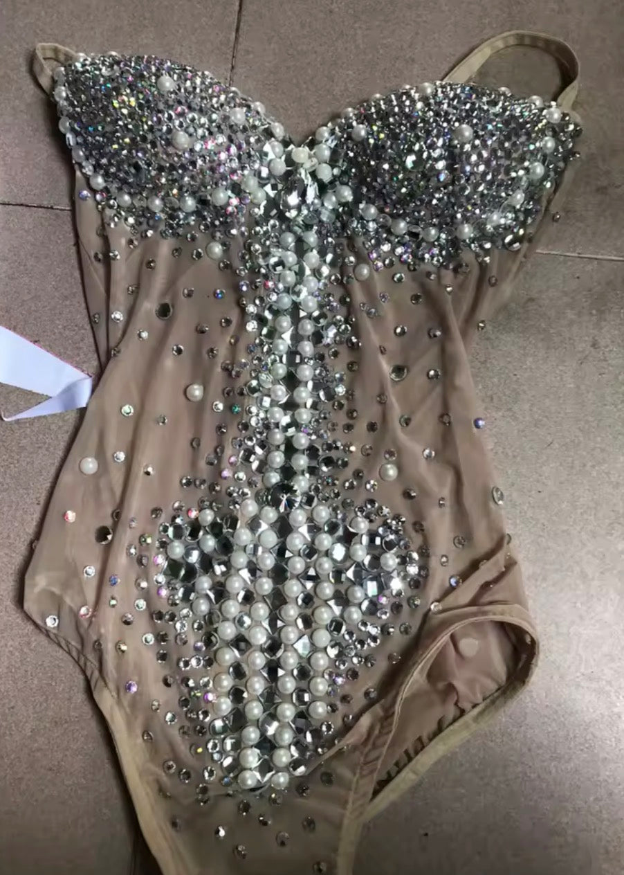 Body Nude Luxury 
Tulle trasparente strass coppe push-up semi-rigide