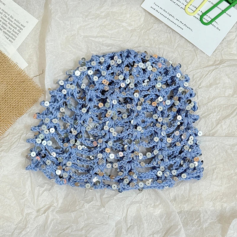 Papalina strass all'uncinetto azzurra con paillettes iridescenti | Dream Shop
