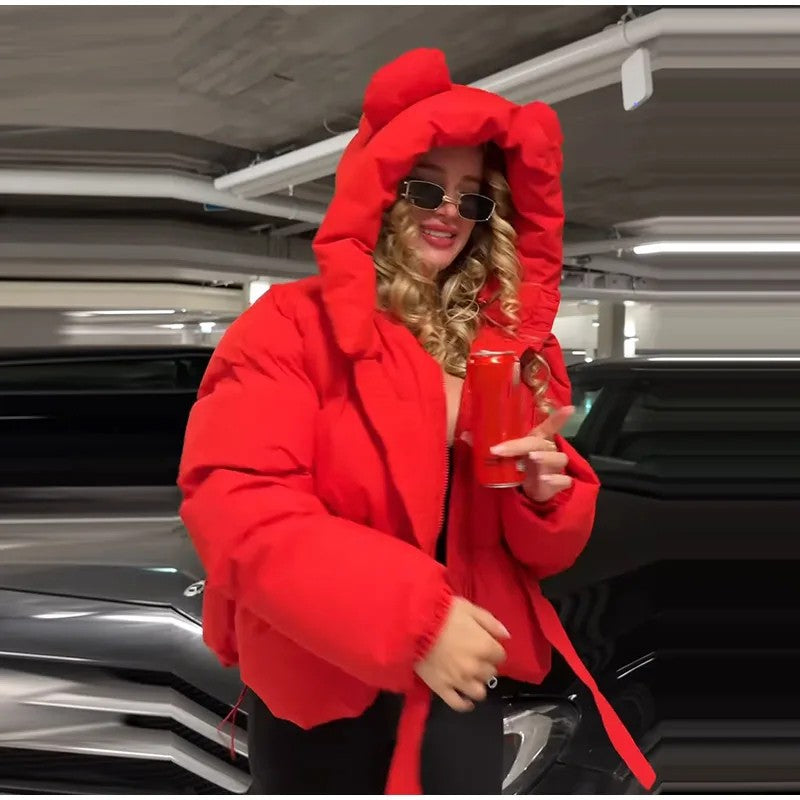 Piumino orecchie Savebla rosso, dettaglio maniche gonfie — Dream Shop